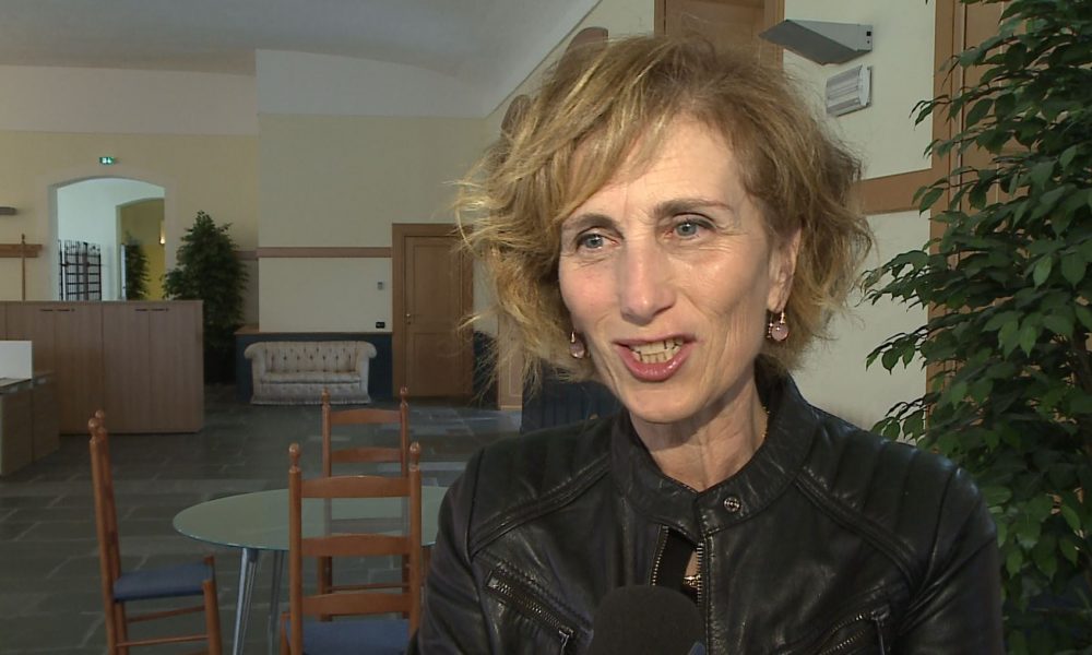 Elisabetta Patelli in Groenlandia. L’ambientalista comasca in visita alla comunità Inuit