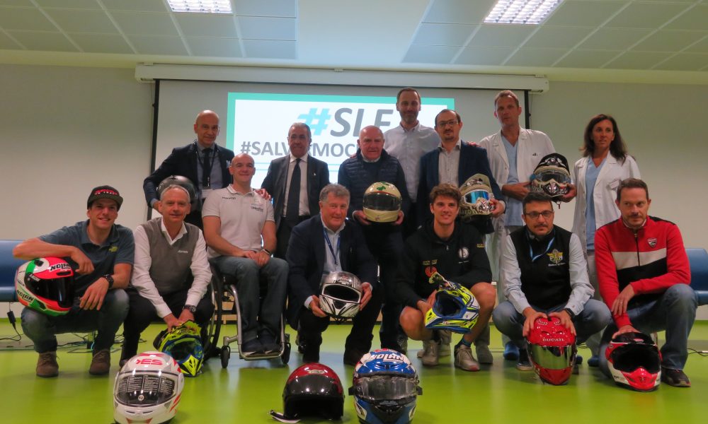 Sant’Anna, la campagna social per l’uso del casco integrale con l’hastag salviamocilafaccia