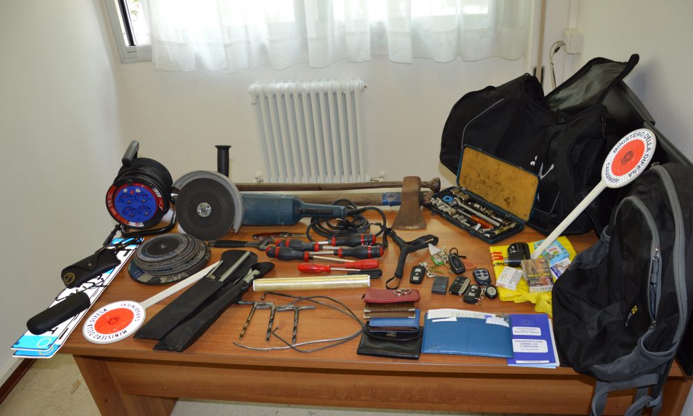 Cernobbio, i carabinieri inseguono presunti ladri a bordo di un’auto rubata