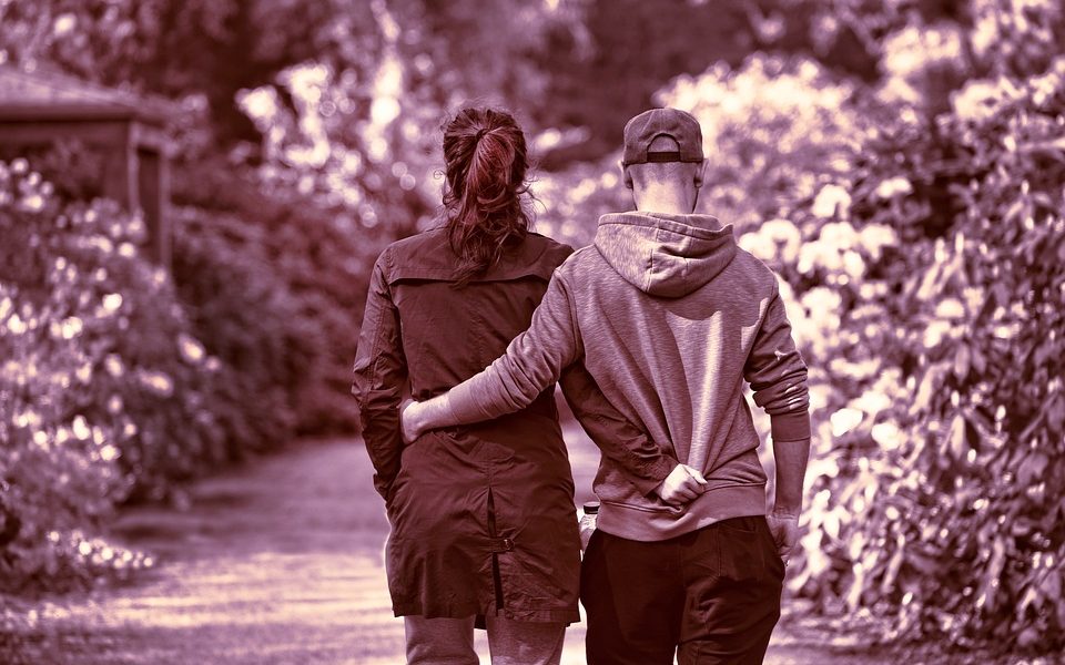 Diritti, famiglia tradizionale e coppia gay: il dibattito venerdì sera su Etv