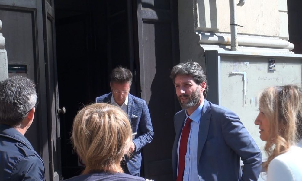 Politeama di Como, il sopralluogo all’interno del cineteatro