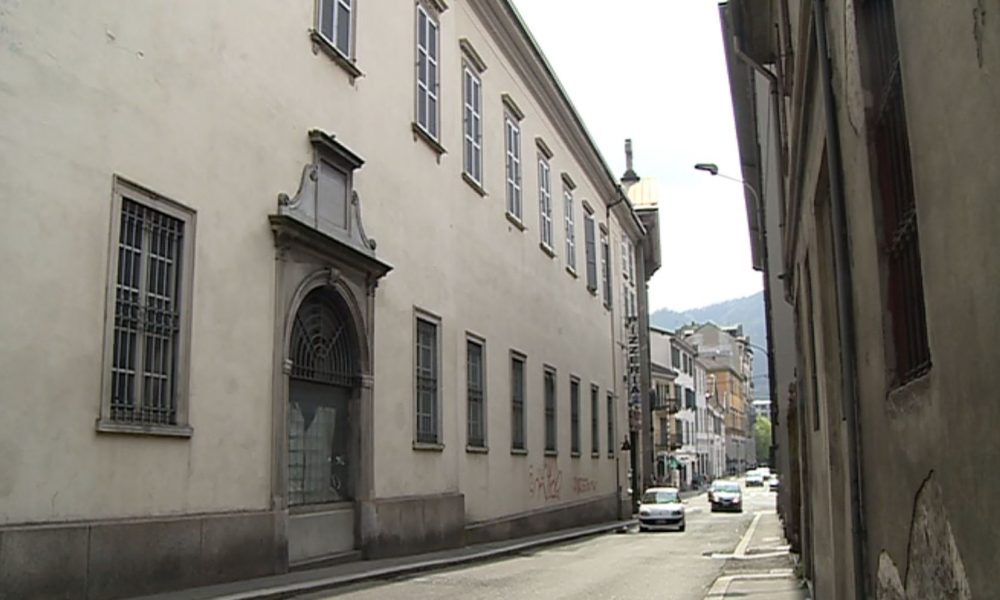 Stabile comunale in vendita, ortodossi in cerca di una nuova casa