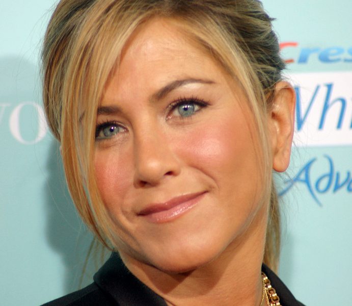 Ancora ciak sul Lario, Jennifer Aniston e Adam Sandler gireranno un film a Como