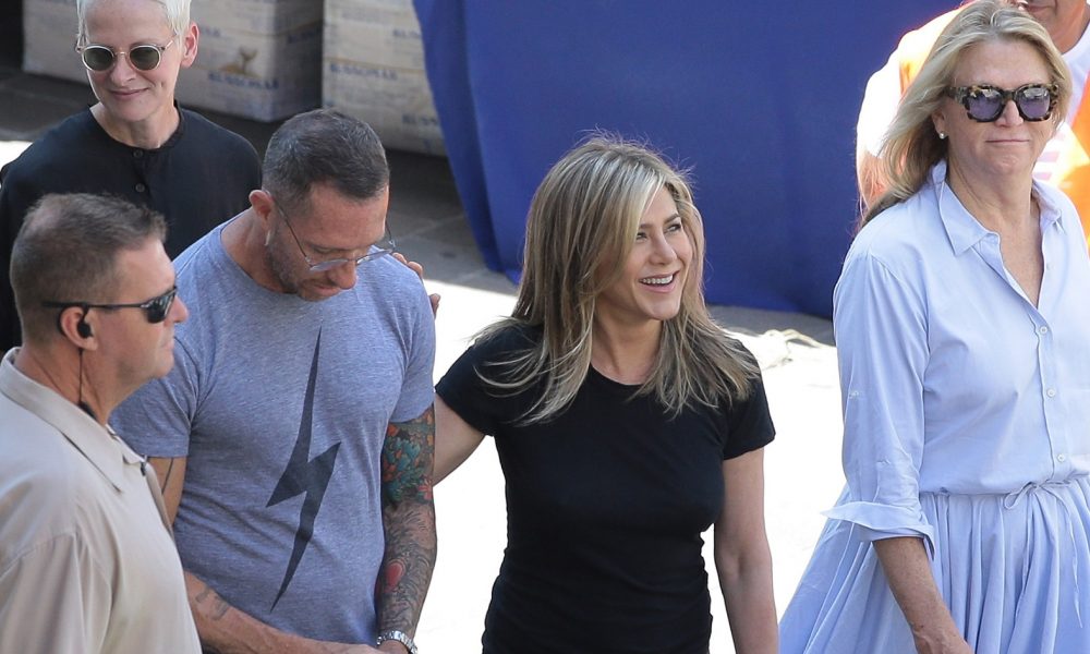 Murder Mystery, il set sulla Regina. La troupe si sposta a Laglio