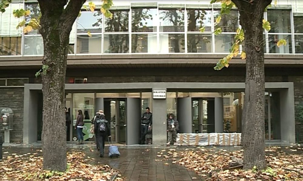 Como, una mostra in biblioteca per il Giorno della Memoria