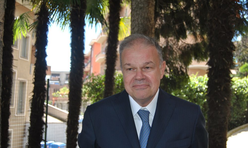 Università dell’Insubria, si insedia il nuovo rettore Angelo Tagliabue