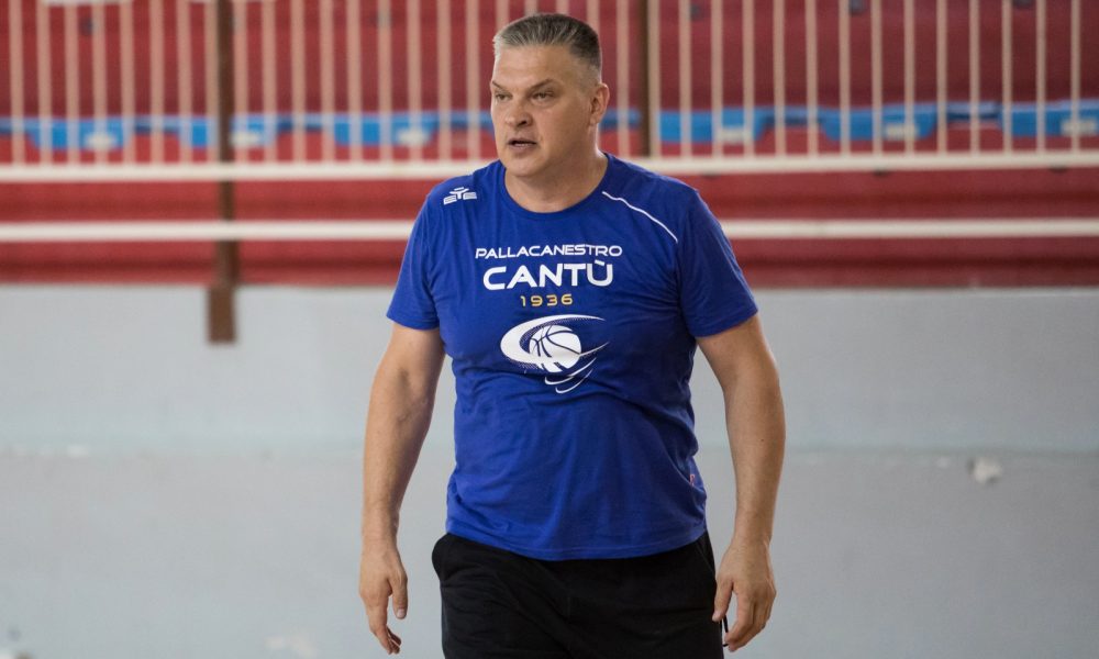 Pallacanestro Cantù, coach Pashutin: “Il nostro basket sarà bello, duro e con una gran difesa”