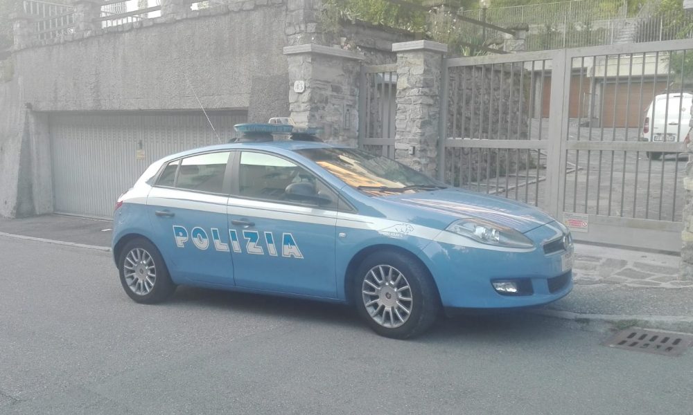 Colpo in via Crispi, al vaglio della polizia le immagini delle telecamere