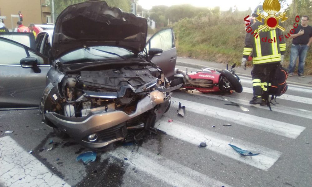 Cantù, scontro tra un’auto e una moto, ferito un uomo di 52 anni