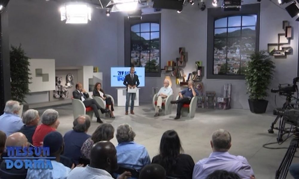 Nessun Dorma: dibattito sui migranti, dopo l’annuncio della chiusura del centro di Como