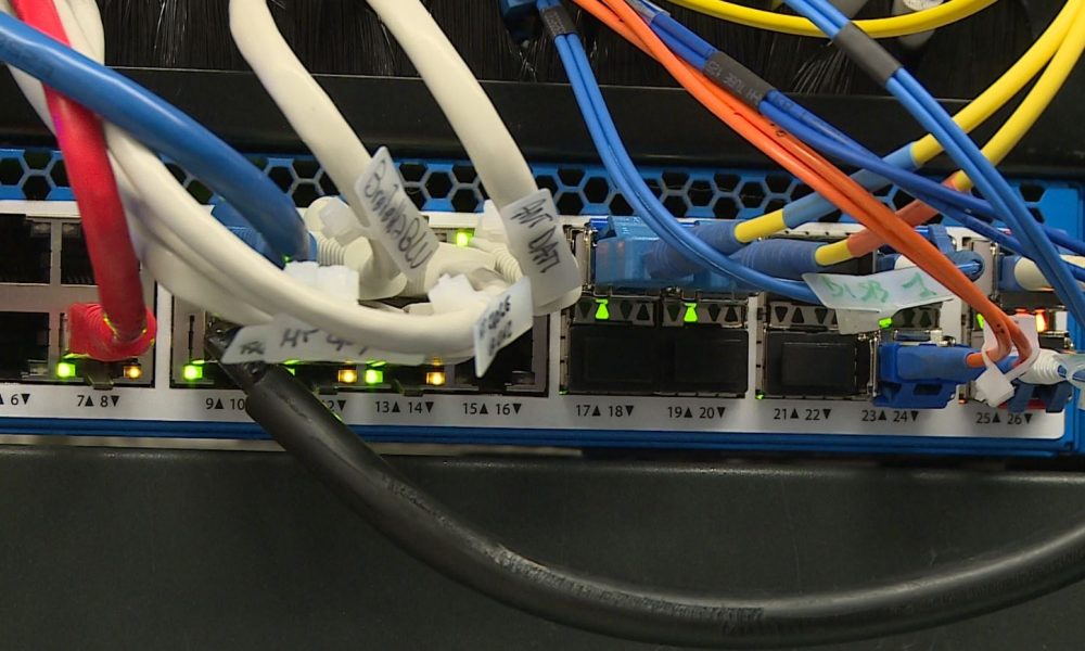 WiFi, botta e risposta Pd-Locatelli: “L’avete spento”. “Informatevi, è una rete privata”