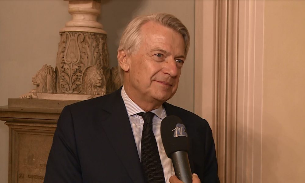 Europa, attualità e politica, Ferruccio de Bortoli ospite del Soroptimist Como