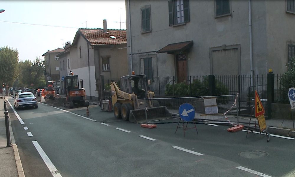 Como, lavori in via Risorgimento. Residenti esasperati dai continui cantieri