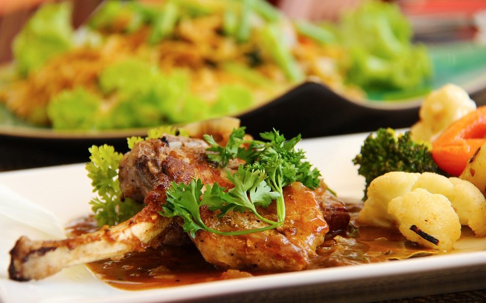 Show cooking in diretta, chef stellati, gusto e salute: domani, a Nessun Dorma