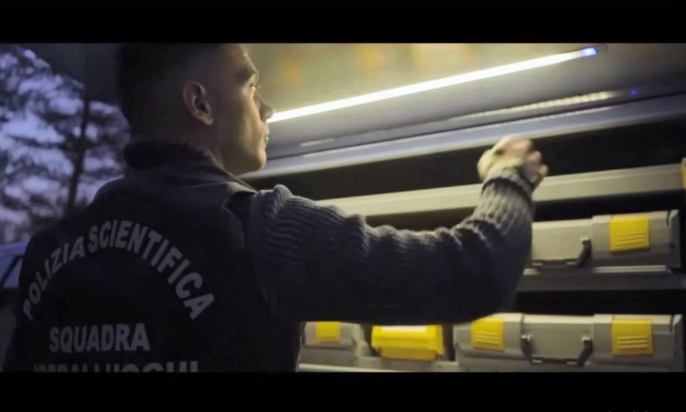 Impronte e rilievi, le indagini della polizia scientifica in mostra da domani a Como