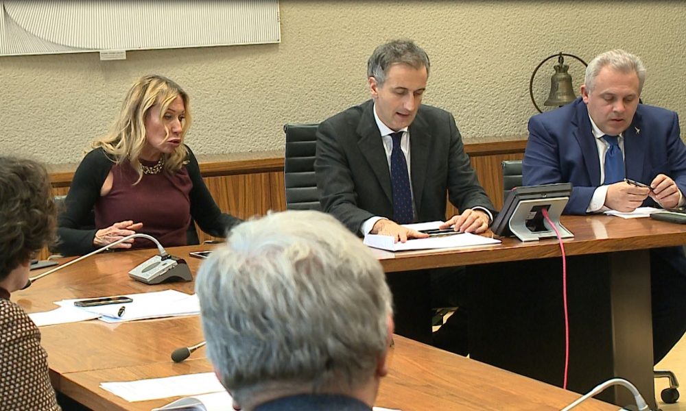 Crisi Canepa, doppio vertice in Regione. Pronti 2 milioni, i sindacati: “Nessun piano industriale”