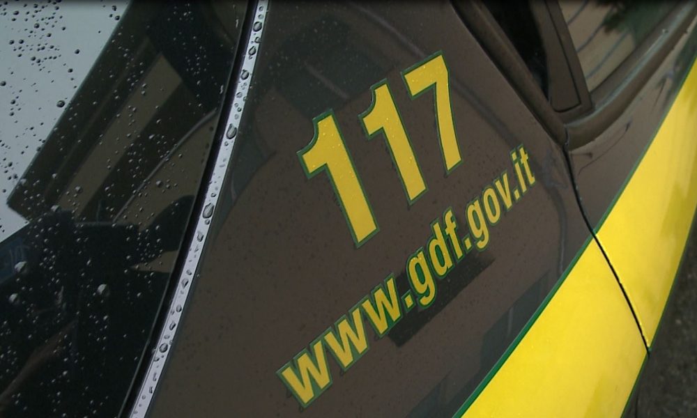 Porlezza, viola gli arresti domiciliari. Torna in carcere comasco accusato di turbata libertà degli incanti