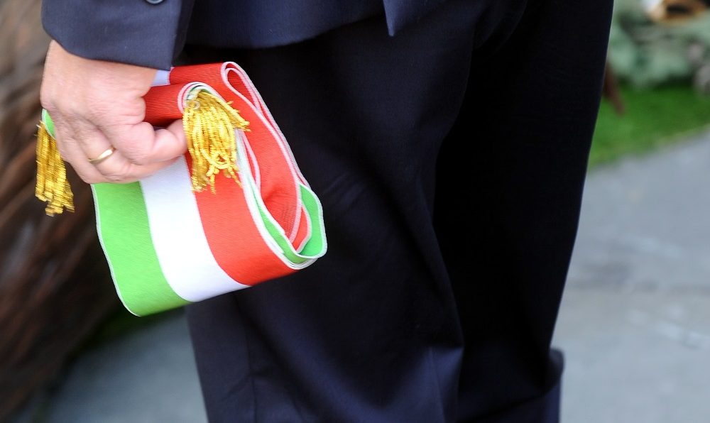 Sindaci disobbedienti o favorevoli: decreto sicurezza, il dibattito domani sera su Etv