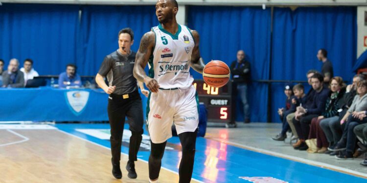 Ike Udanoh durante la partita del Campionato Serie A Campionato 2018/19 fra Acqua S.Bernardo Cant e Vanoli Cremona.  Basket - Desio 03/02/2019 - Walter Gorini/PallCantu © All Rights Reserved