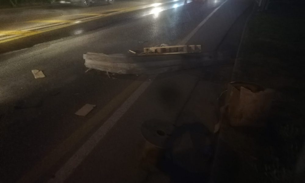 Riaperto il Viadotto dei Lavatoi, dopo che un camion ha sfondato le barriere