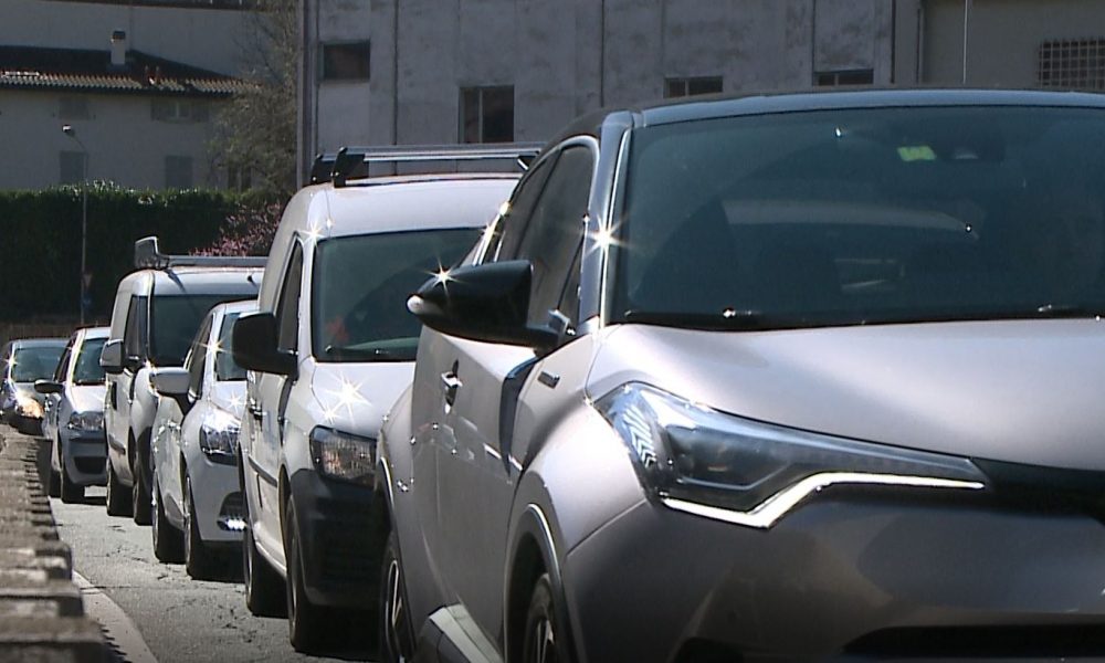 Festa di San Giuseppe in Svizzera, code e rallentamenti a Como