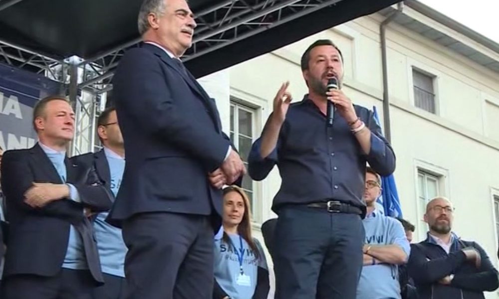 Landriscina sul palco con Salvini: le parole del sindaco e l’attacco di Lissi