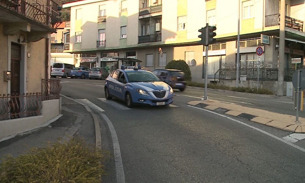 San Fermo, ladri alle scuole elementari e in un ristorante
