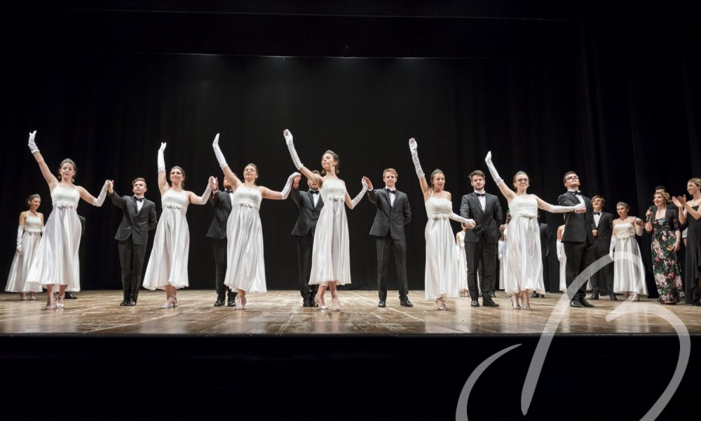 Gran Ballo dei debuttanti, l’evento a scopo benefico della Croce Rossa il 10 maggio al Teatro Sociale
