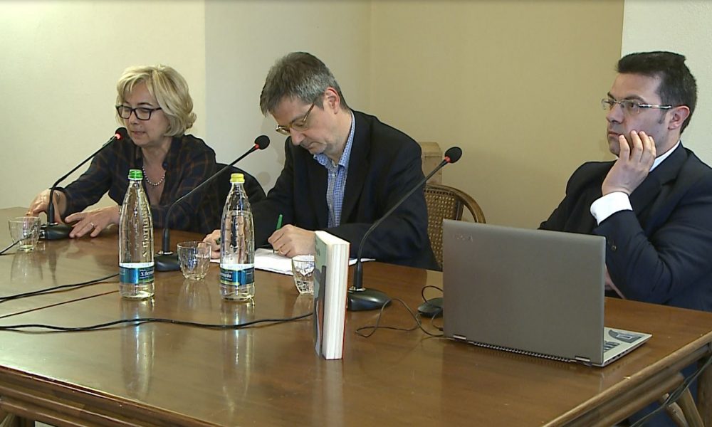 LarioBook si tinge di giallo con la serie “I delitti del lago di Como” di Cocco e Magella