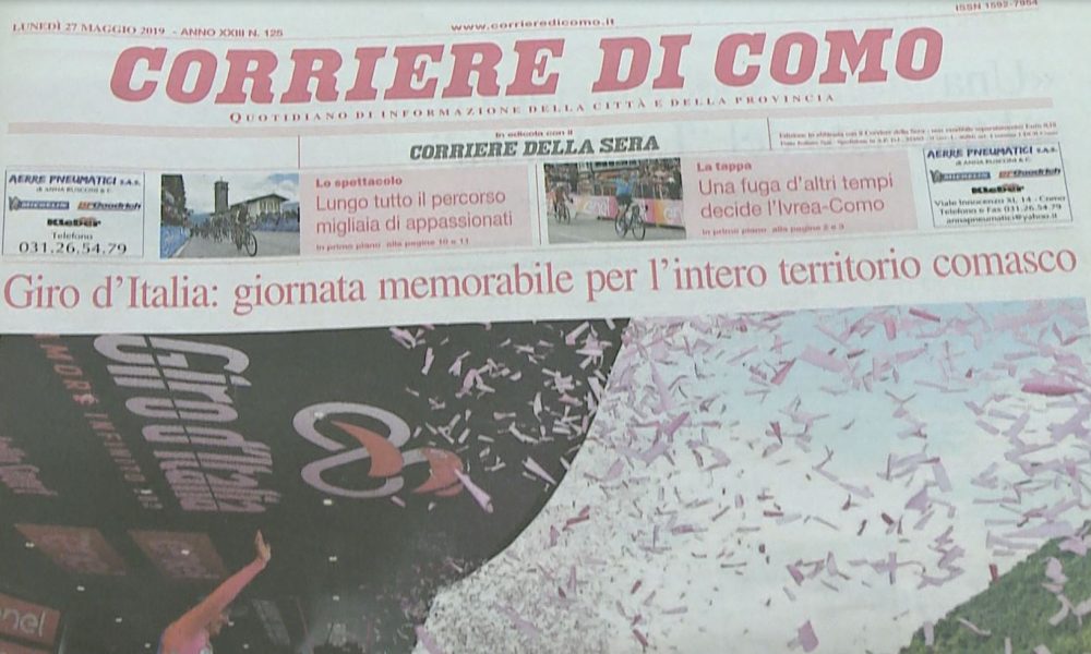 Lo spettacolo del Giro d’Italia, edizione straordinaria in livrea rosa del Corriere di Como