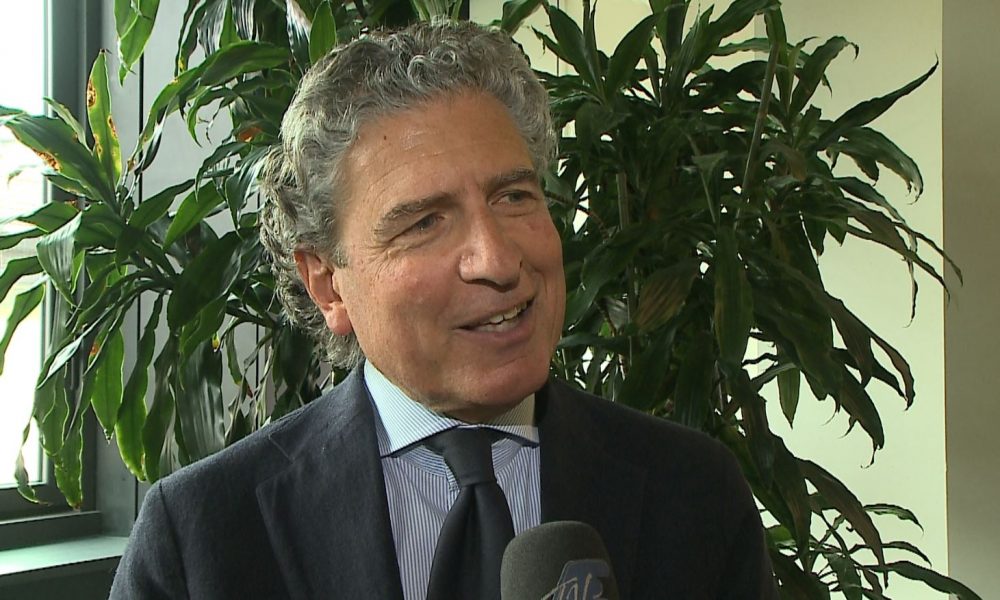 Il presidente degli industriali comaschi: “La politica sia arbitro tra necessità mediche ed economiche”