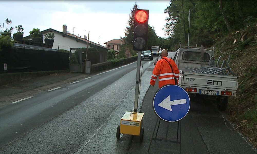 Como, chiusa al traffico via per San Fermo. Rinviato il cantiere sul tronco autostradale A9