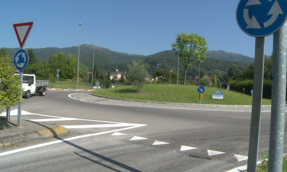 Incidente ad Albese, il ciclista resta ricoverato in prognosi riservata