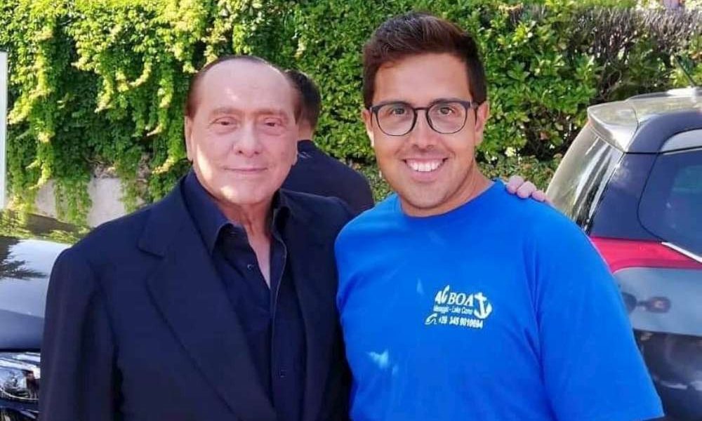 Blitz comasco di Silvio Berlusconi, passeggiata a Menaggio per il leader di Forza Italia