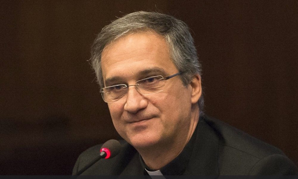 Comunicazione della Santa Sede: i segreti di un prodotto audiovisivo, l’incontro a Sondrio con monsignor Viganò