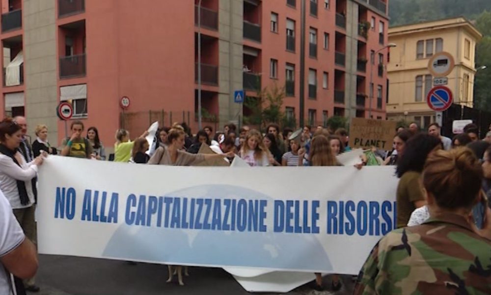 Sciopero per il clima, in serata il corteo per le vie della città
