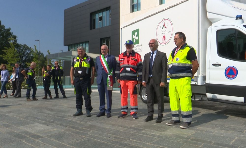 Eldor dona un mezzo di soccorso alla protezione civile. Oggi la consegna delle chiavi nella sede di Orsenigo