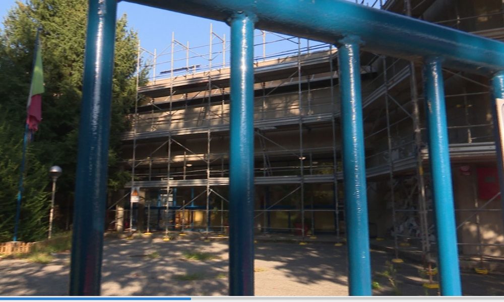 I lavori nelle scuole di Como, ritardi in via Giussani. Bella: “Riapriranno tutte regolarmente”