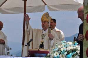 Delpini e la rinuncia a 75 anni: “Papa Leone XIV mi ha chiesto di restare”