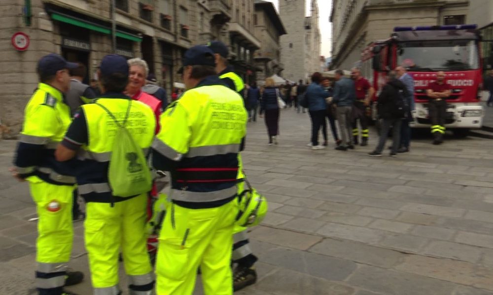 Disagi al traffico limitati e poche auto rimosse. Il sindaco: “Un successo”