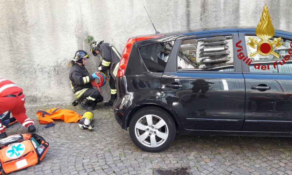Via Palestro, travolto dalla sua auto, grave 84enne