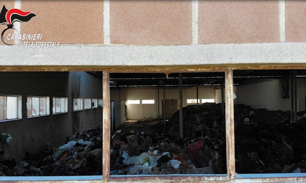 Traffico illecito di rifiuti. Gli ambientalisti: “Indignati e preoccupati”