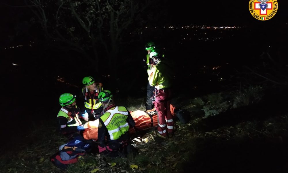 Sorico, cade nel bosco, pensionato di 80 anni salvato da Soccorso Alpino e 118