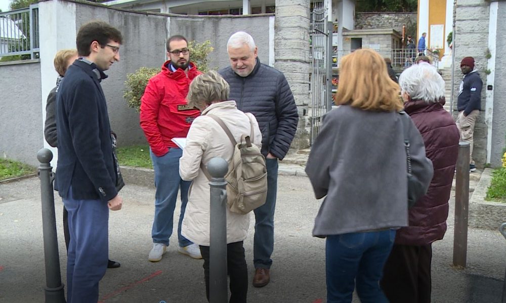 Lora, polemica sui lavori davanti al cimitero. Il circolo cittadino del Pd avvia una raccolta firme