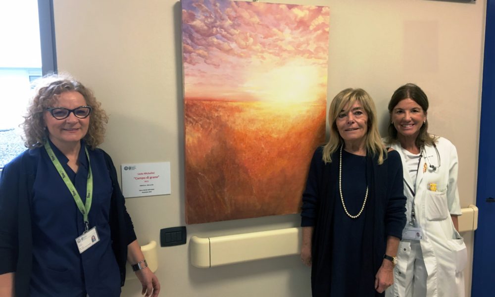 Sant’Anna, Leda Michelini dona un quadro all’oncologia
