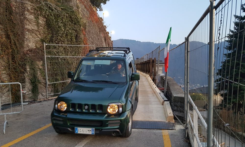 Cernobbio, aperto il ponte militare, Rovenna non è più isolata