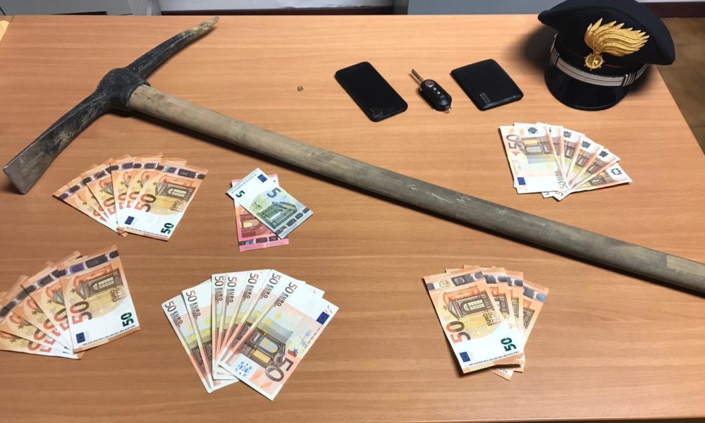 Tentato furto in casa, fermato e arrestato dai carabinieri 37enne albanese