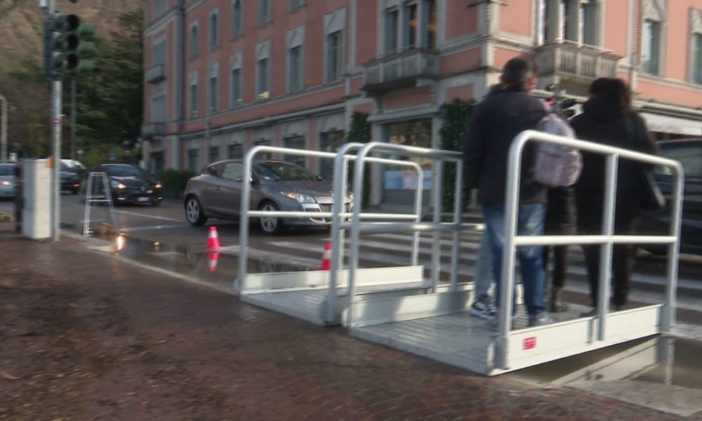 Lago in strada e traffico difficoltoso, l’appello del Comune: “Usate i mezzi pubblici”