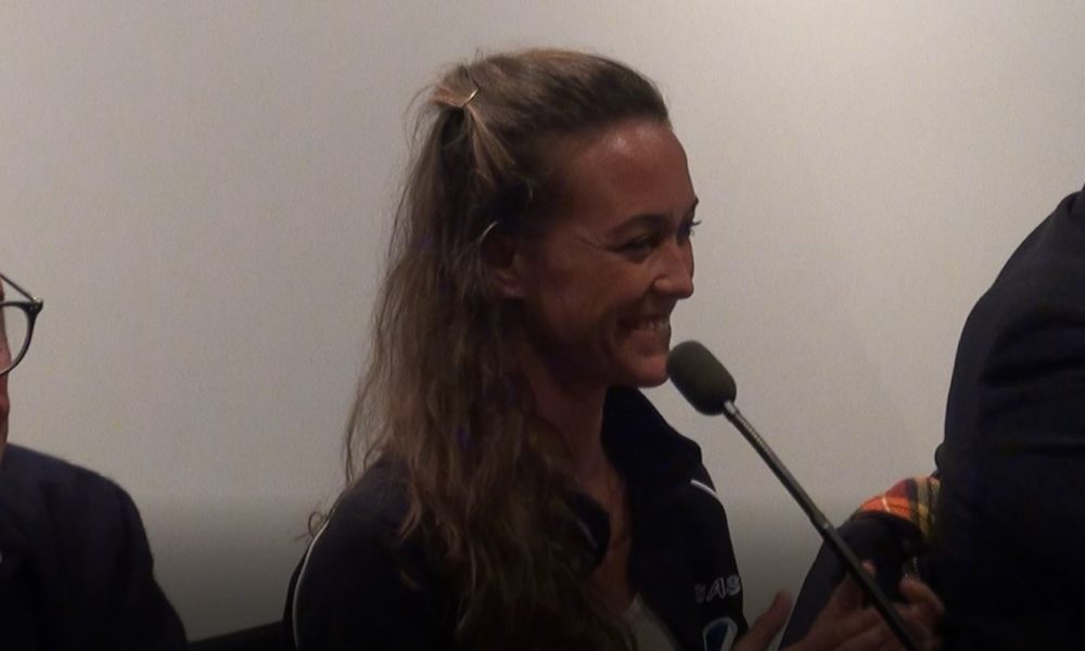 Alessia Zecchini a Como, l’apneista dei record ieri in biblioteca