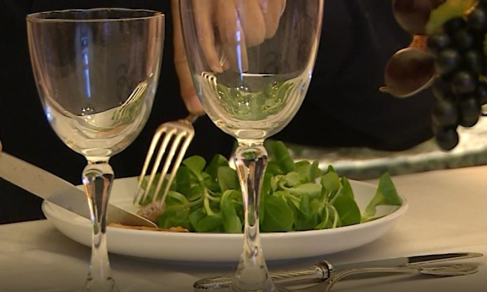 Como, pranza al ristorante ma al momento del conto non paga. 59enne denunciata